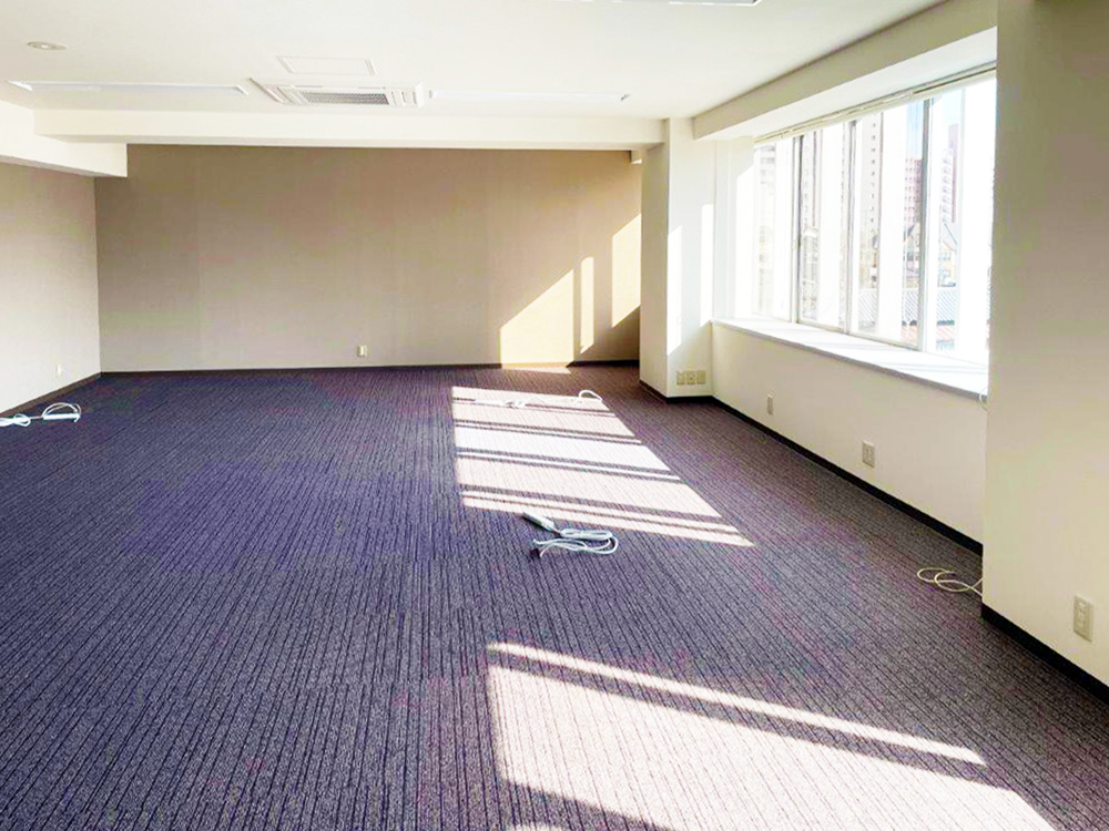 下京区西門前町　株式会社日本石材